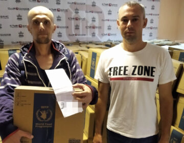 Люди, які звільняються з установ виконання покарань у Сумах або прямують до міста, можуть отримати гуманітарну допомогу